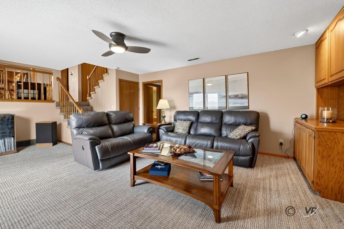 1898 Delmar, FREEPORT, Illinois 61032, 4 Bedrooms Bedrooms, ,3 BathroomsBathrooms,House,For Sale,Delmar,202601223