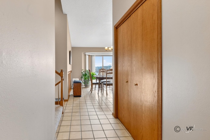 1898 Delmar, FREEPORT, Illinois 61032, 4 Bedrooms Bedrooms, ,3 BathroomsBathrooms,House,For Sale,Delmar,202601223