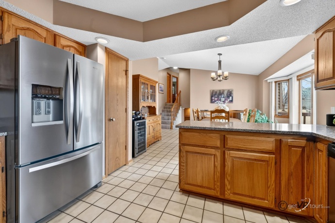 1898 Delmar, FREEPORT, Illinois 61032, 4 Bedrooms Bedrooms, ,3 BathroomsBathrooms,House,For Sale,Delmar,202601223