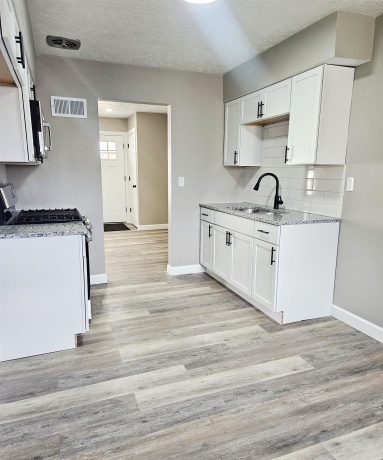 3216 Winnebago, ROCKFORD, Illinois 61103, 3 Bedrooms Bedrooms, ,1 BathroomBathrooms,House,For Sale,Winnebago,202600747