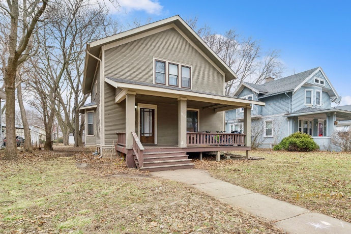 1926 Cumberland, ROCKFORD, Illinois 61103, 4 Bedrooms Bedrooms, ,1 BathroomBathrooms,House,For Sale,Cumberland,202601225