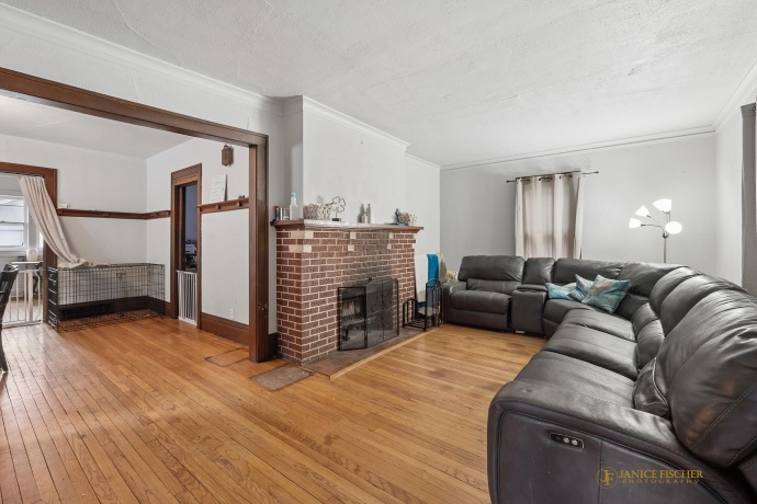 1926 Cumberland, ROCKFORD, Illinois 61103, 4 Bedrooms Bedrooms, ,1 BathroomBathrooms,House,For Sale,Cumberland,202601225