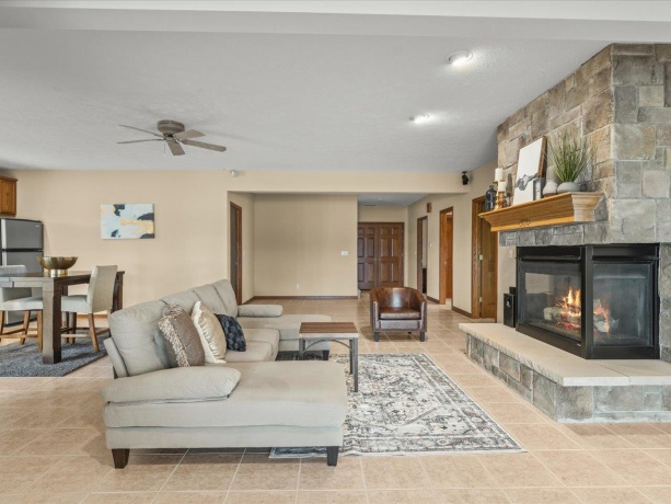 870 Breckenboro, LAKE SUMMERSET, Illinois 61019, 4 Bedrooms Bedrooms, ,3 BathroomsBathrooms,House,For Sale,Breckenboro,202601226