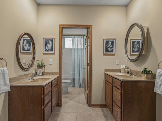 870 Breckenboro, LAKE SUMMERSET, Illinois 61019, 4 Bedrooms Bedrooms, ,3 BathroomsBathrooms,House,For Sale,Breckenboro,202601226