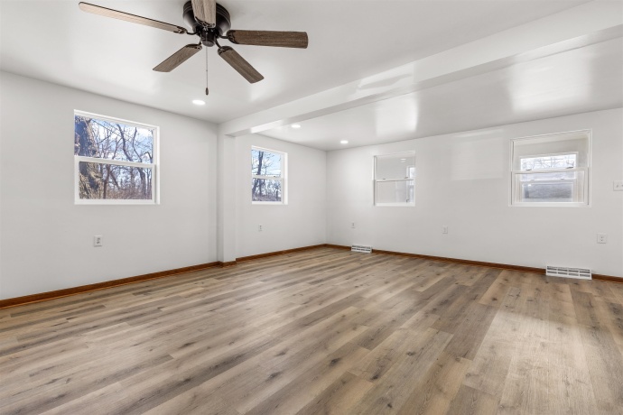 535 South, ROCKFORD, Illinois 61109, 4 Bedrooms Bedrooms, ,2 BathroomsBathrooms,House,For Sale,South,202601227