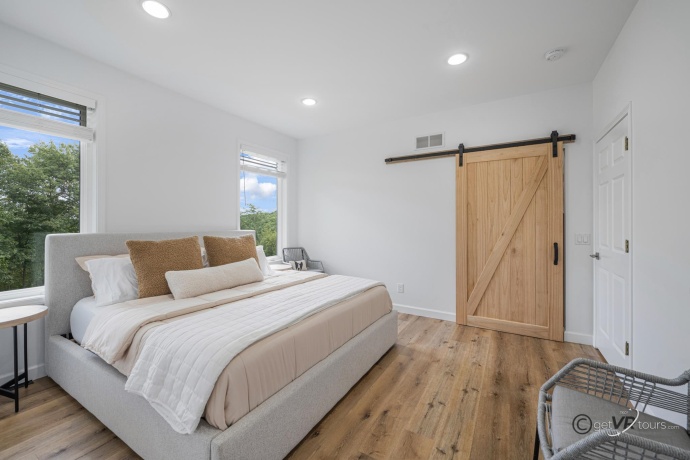 9109 Hanover Hill Road, HANOVER, Illinois 61041, 4 Bedrooms Bedrooms, ,3 BathroomsBathrooms,House,For Sale,Hanover Hill Road,202601228