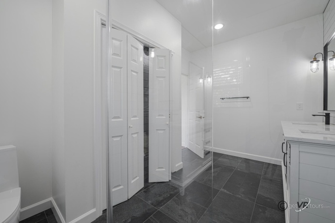 9109 Hanover Hill Road, HANOVER, Illinois 61041, 4 Bedrooms Bedrooms, ,3 BathroomsBathrooms,House,For Sale,Hanover Hill Road,202601228