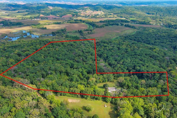 9109 Hanover Hill Road, HANOVER, Illinois 61041, 4 Bedrooms Bedrooms, ,3 BathroomsBathrooms,House,For Sale,Hanover Hill Road,202601228