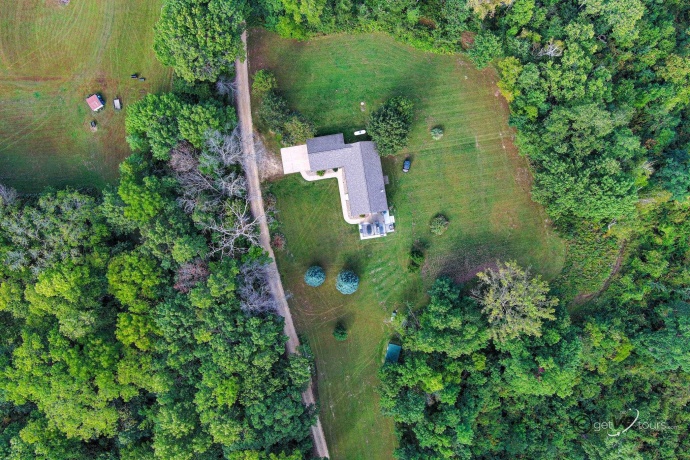 9109 Hanover Hill Road, HANOVER, Illinois 61041, 4 Bedrooms Bedrooms, ,3 BathroomsBathrooms,House,For Sale,Hanover Hill Road,202601228