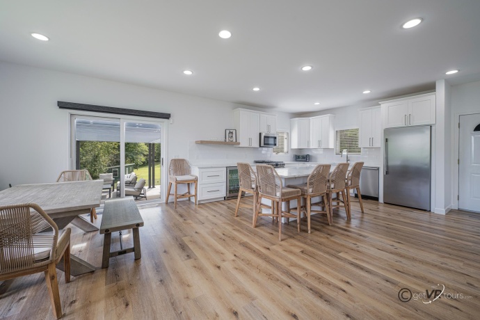 9109 Hanover Hill Road, HANOVER, Illinois 61041, 4 Bedrooms Bedrooms, ,3 BathroomsBathrooms,House,For Sale,Hanover Hill Road,202601228