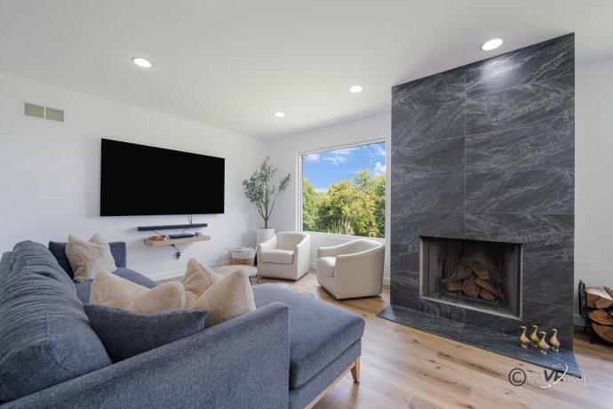 9109 Hanover Hill Road, HANOVER, Illinois 61041, 4 Bedrooms Bedrooms, ,3 BathroomsBathrooms,House,For Sale,Hanover Hill Road,202601228