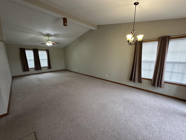 410 Pine White, ROSCOE, Illinois 61073, 2 Bedrooms Bedrooms, ,2 BathroomsBathrooms,Condominium,For Sale,Pine White,202601229