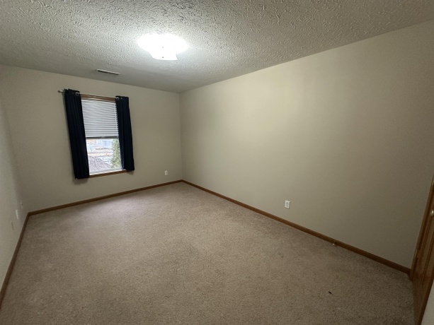 410 Pine White, ROSCOE, Illinois 61073, 2 Bedrooms Bedrooms, ,2 BathroomsBathrooms,Condominium,For Sale,Pine White,202601229