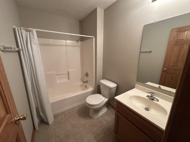 410 Pine White, ROSCOE, Illinois 61073, 2 Bedrooms Bedrooms, ,2 BathroomsBathrooms,Condominium,For Sale,Pine White,202601229