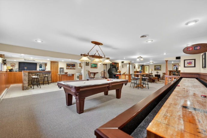 10023 AUBURN, WINNEBAGO, Illinois 61088, 3 Bedrooms Bedrooms, ,3 BathroomsBathrooms,House,For Sale,AUBURN,202601232