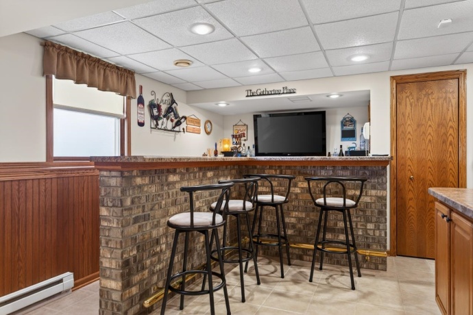 10023 AUBURN, WINNEBAGO, Illinois 61088, 3 Bedrooms Bedrooms, ,3 BathroomsBathrooms,House,For Sale,AUBURN,202601232