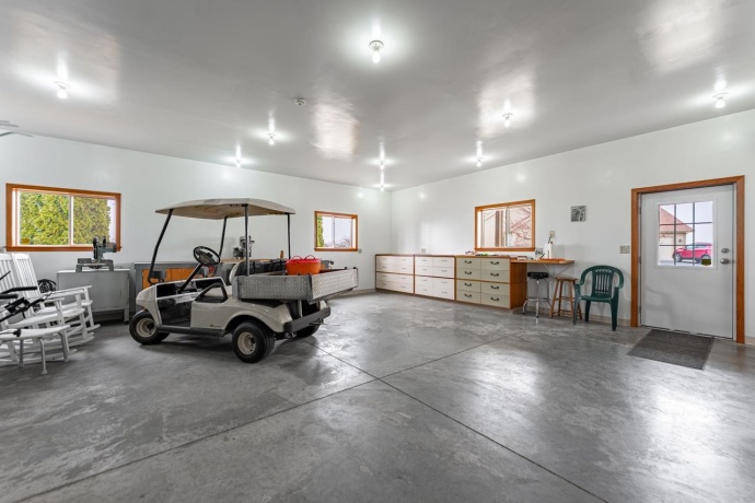 10023 AUBURN, WINNEBAGO, Illinois 61088, 3 Bedrooms Bedrooms, ,3 BathroomsBathrooms,House,For Sale,AUBURN,202601232