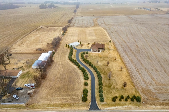 10023 AUBURN, WINNEBAGO, Illinois 61088, 3 Bedrooms Bedrooms, ,3 BathroomsBathrooms,House,For Sale,AUBURN,202601232