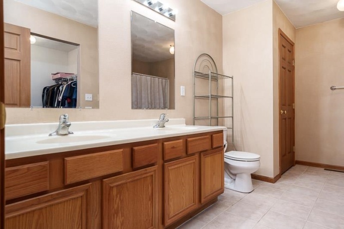 11216 LEMON GRASS, ROSCOE, Illinois 61073, 4 Bedrooms Bedrooms, ,2 BathroomsBathrooms,House,For Sale,LEMON GRASS,202601233