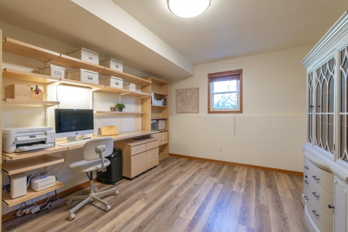 2210 Country, FREEPORT, Illinois 61032, 4 Bedrooms Bedrooms, ,3 BathroomsBathrooms,House,For Sale,Country,202601234