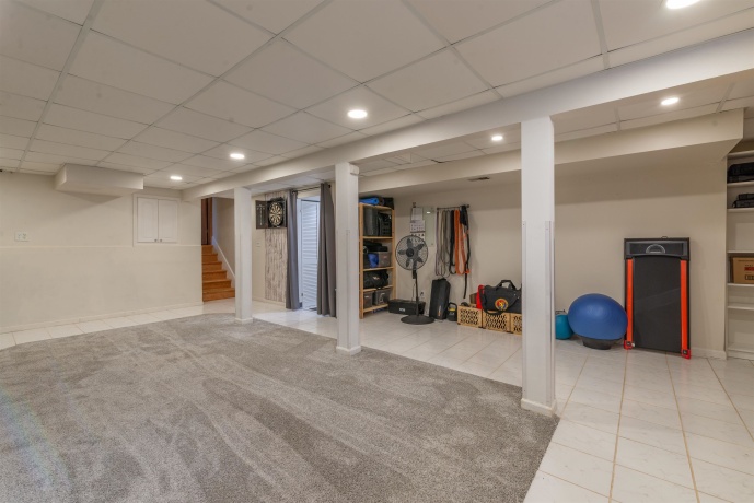 2210 Country, FREEPORT, Illinois 61032, 4 Bedrooms Bedrooms, ,3 BathroomsBathrooms,House,For Sale,Country,202601234