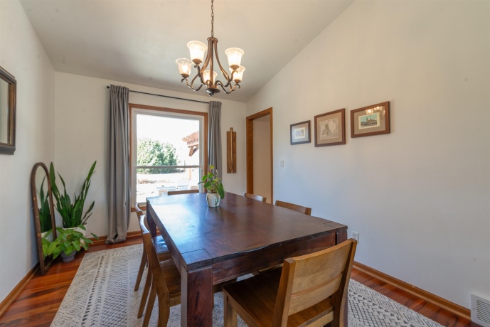 2210 Country, FREEPORT, Illinois 61032, 4 Bedrooms Bedrooms, ,3 BathroomsBathrooms,House,For Sale,Country,202601234