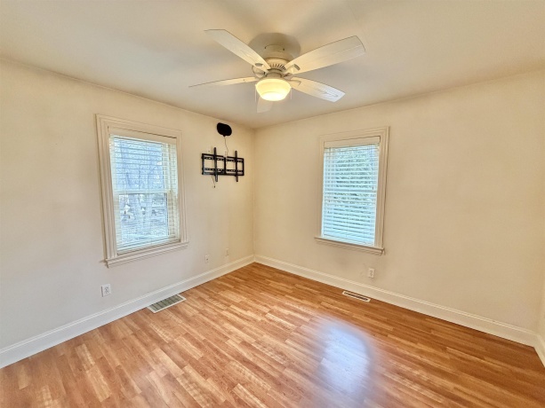 1506 Victoria, ROCKFORD, Illinois 61102, 3 Bedrooms Bedrooms, ,1 BathroomBathrooms,House,For Sale,Victoria,202601237