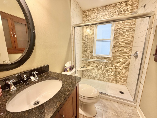 1506 Victoria, ROCKFORD, Illinois 61102, 3 Bedrooms Bedrooms, ,1 BathroomBathrooms,House,For Sale,Victoria,202601237