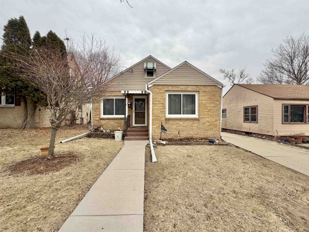 1506 Victoria, ROCKFORD, Illinois 61102, 3 Bedrooms Bedrooms, ,1 BathroomBathrooms,House,For Sale,Victoria,202601237