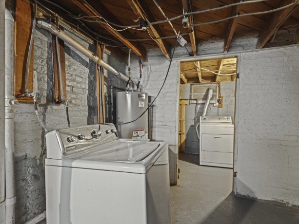 2710 Kinsey, ROCKFORD, Illinois 61109, 2 Bedrooms Bedrooms, ,1 BathroomBathrooms,House,For Sale,Kinsey,202601239