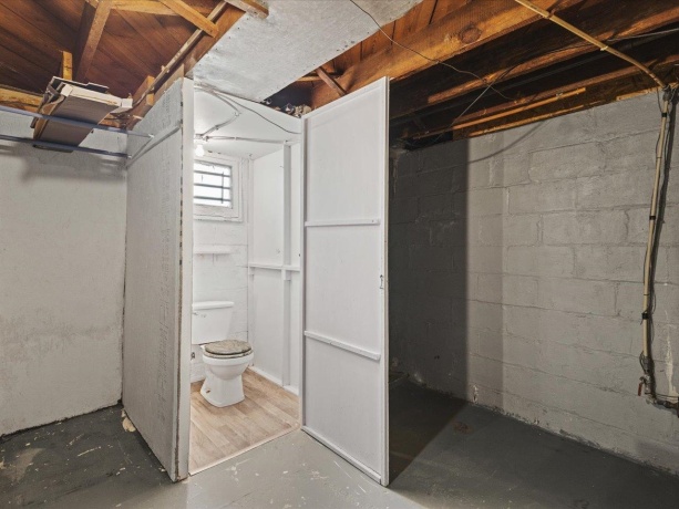 2710 Kinsey, ROCKFORD, Illinois 61109, 2 Bedrooms Bedrooms, ,1 BathroomBathrooms,House,For Sale,Kinsey,202601239