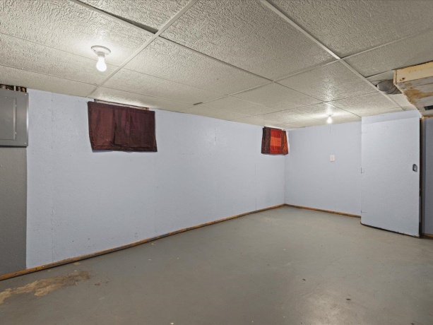 2710 Kinsey, ROCKFORD, Illinois 61109, 2 Bedrooms Bedrooms, ,1 BathroomBathrooms,House,For Sale,Kinsey,202601239