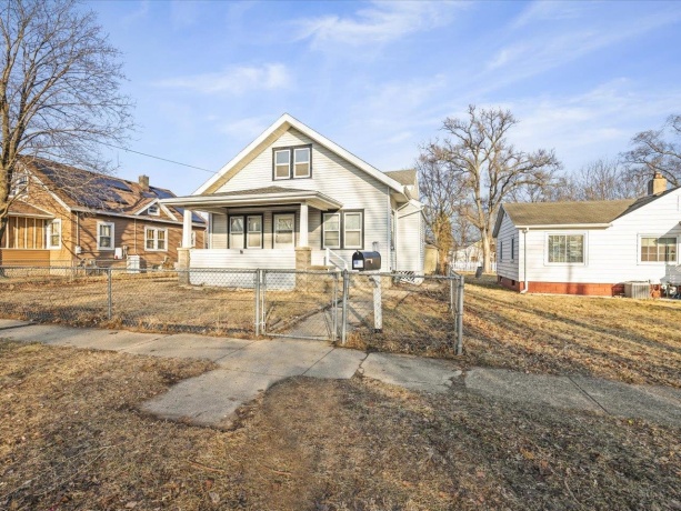 2710 Kinsey, ROCKFORD, Illinois 61109, 2 Bedrooms Bedrooms, ,1 BathroomBathrooms,House,For Sale,Kinsey,202601239