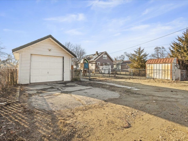 2710 Kinsey, ROCKFORD, Illinois 61109, 2 Bedrooms Bedrooms, ,1 BathroomBathrooms,House,For Sale,Kinsey,202601239