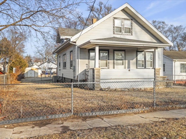 2710 Kinsey, ROCKFORD, Illinois 61109, 2 Bedrooms Bedrooms, ,1 BathroomBathrooms,House,For Sale,Kinsey,202601239