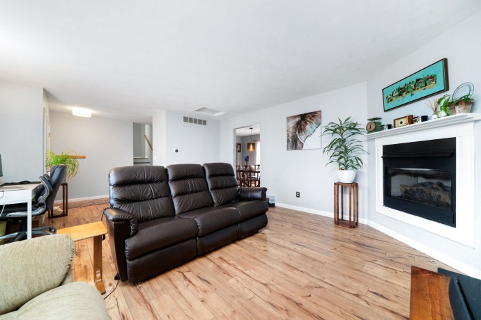 14090 Hanna, SOUTH BELOIT, Illinois 61080, 3 Bedrooms Bedrooms, ,2 BathroomsBathrooms,House,For Sale,Hanna,202601240