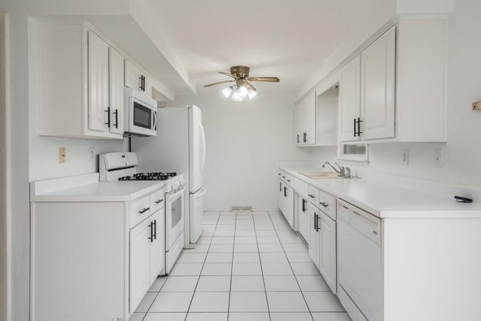 1231 VAN STONE, MACHESNEY PARK, Illinois 61115, 3 Bedrooms Bedrooms, ,1 BathroomBathrooms,House,For Sale,VAN STONE,202601241