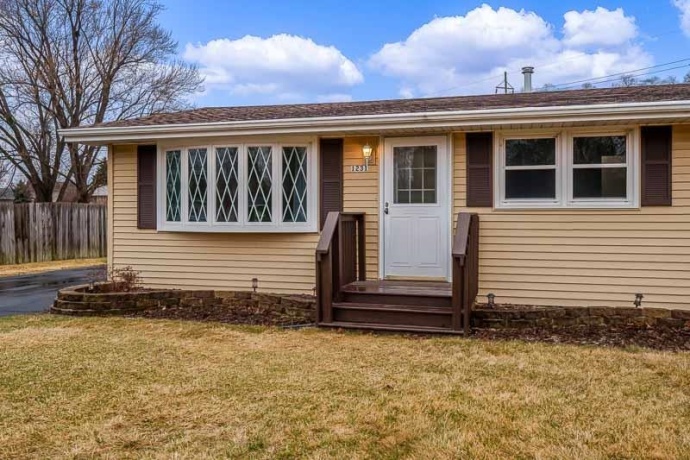 1231 VAN STONE, MACHESNEY PARK, Illinois 61115, 3 Bedrooms Bedrooms, ,1 BathroomBathrooms,House,For Sale,VAN STONE,202601241