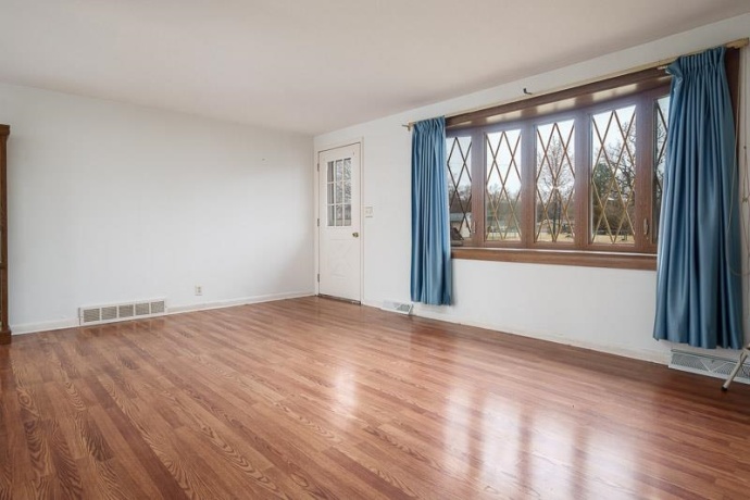 1231 VAN STONE, MACHESNEY PARK, Illinois 61115, 3 Bedrooms Bedrooms, ,1 BathroomBathrooms,House,For Sale,VAN STONE,202601241