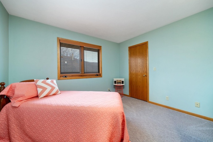 1344 Trainer, ROCKFORD, Illinois 61108, 3 Bedrooms Bedrooms, ,2 BathroomsBathrooms,Condominium,For Sale,Trainer,202601242