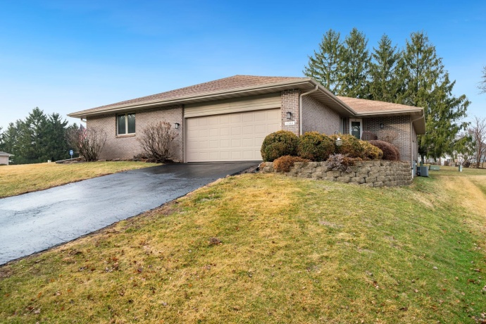 1344 Trainer, ROCKFORD, Illinois 61108, 3 Bedrooms Bedrooms, ,2 BathroomsBathrooms,Condominium,For Sale,Trainer,202601242