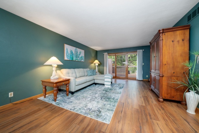 1344 Trainer, ROCKFORD, Illinois 61108, 3 Bedrooms Bedrooms, ,2 BathroomsBathrooms,Condominium,For Sale,Trainer,202601242