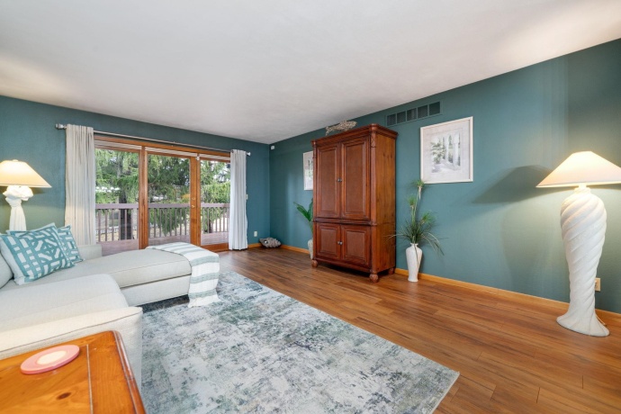 1344 Trainer, ROCKFORD, Illinois 61108, 3 Bedrooms Bedrooms, ,2 BathroomsBathrooms,Condominium,For Sale,Trainer,202601242