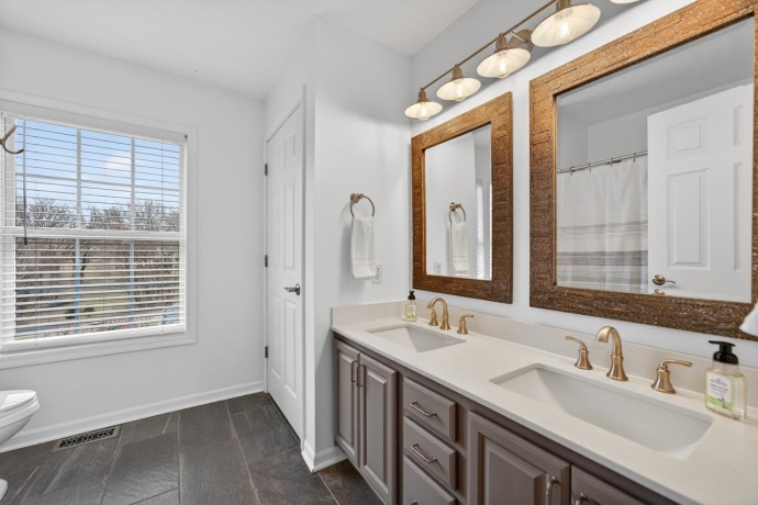 874 CROSWELL, ROCKTON, Illinois 61072, 3 Bedrooms Bedrooms, ,2 BathroomsBathrooms,House,For Sale,CROSWELL,202601243