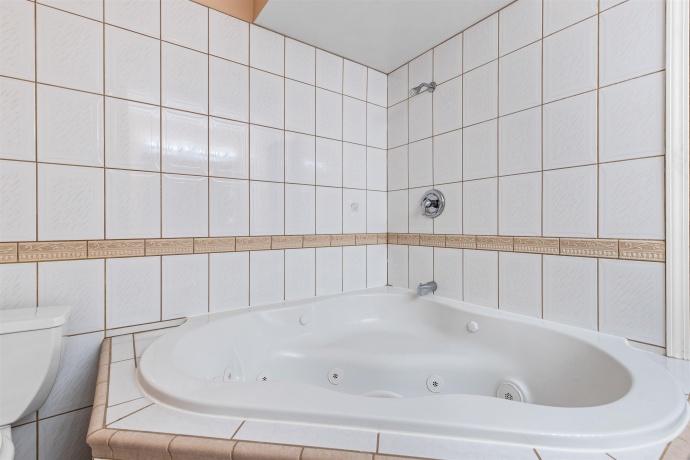 5936 SANDRINGHAM, ROCKFORD, Illinois 61107, 3 Bedrooms Bedrooms, ,2 BathroomsBathrooms,House,For Sale,SANDRINGHAM,202601244