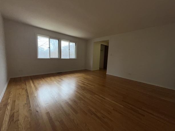 235 QUINCY, SCHAUMBURG, Illinois 60193, 4 Bedrooms Bedrooms, ,2 BathroomsBathrooms,House,For Sale,QUINCY,202601248