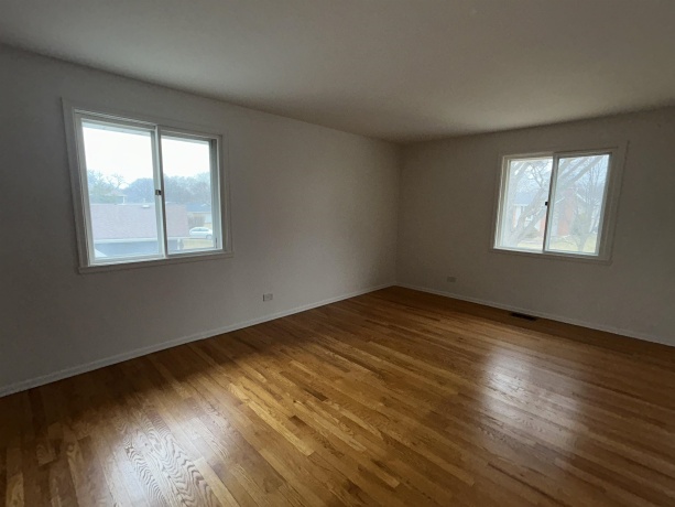 235 QUINCY, SCHAUMBURG, Illinois 60193, 4 Bedrooms Bedrooms, ,2 BathroomsBathrooms,House,For Sale,QUINCY,202601248