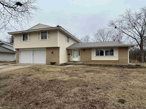 235 QUINCY, SCHAUMBURG, Illinois 60193, 4 Bedrooms Bedrooms, ,2 BathroomsBathrooms,House,For Sale,QUINCY,202601248