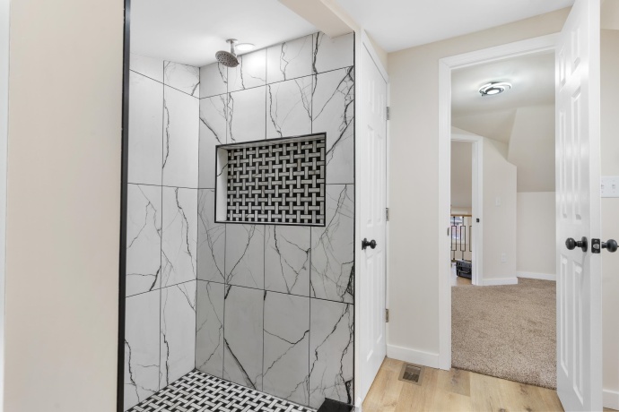 620 17th, ROCKFORD, Illinois 61104, 3 Bedrooms Bedrooms, ,2 BathroomsBathrooms,House,For Sale,17th,202601249