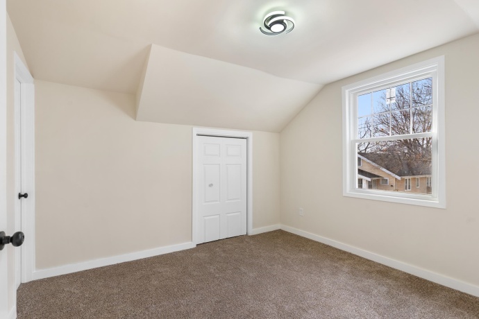 620 17th, ROCKFORD, Illinois 61104, 3 Bedrooms Bedrooms, ,2 BathroomsBathrooms,House,For Sale,17th,202601249